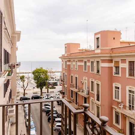 Casa Jole, Appartamento In Centro Bari Exterior photo